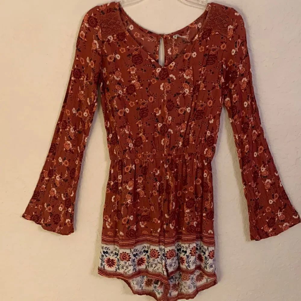 Mudd Floral Rustic Long Sleeve Romper Shorts Size XS
